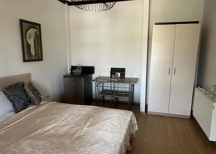 Greek Mansion Nea Moudania
